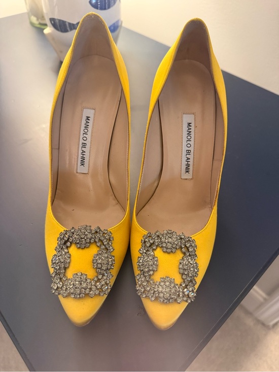 Manolo Blahnik Shoes - Manolo Blahnik Yellow Satin Hangisi Crystal Pump size 37.5 (US 7.5)